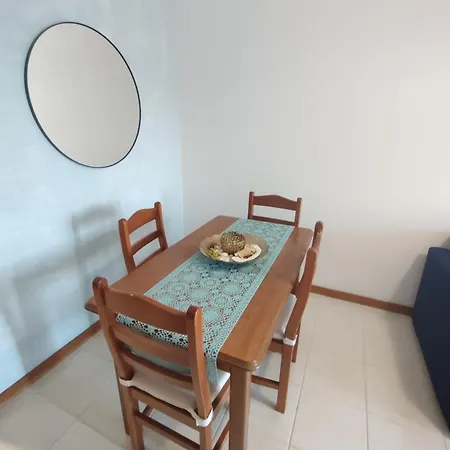 Alfamar Great Balcony Flat شقة